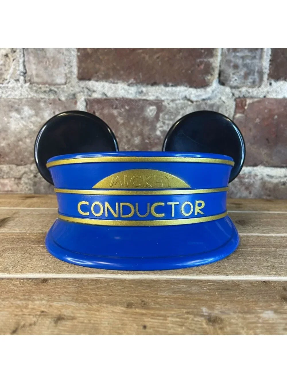 Disney Kids Mickey Mouse Ears Train Conductor Hard Shell Hat Blue & Gold